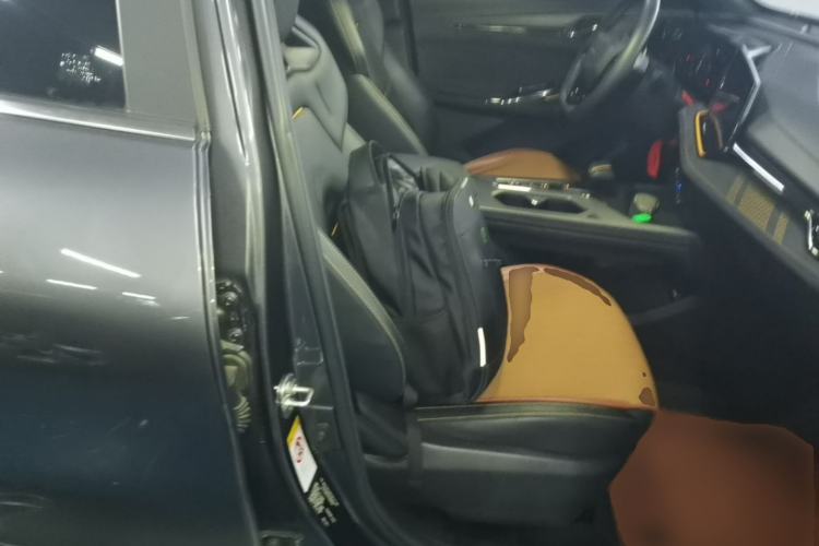 Used CHANGAN OSHAN X5 PLUS 2023 1.5T DCT Excellence Edition
