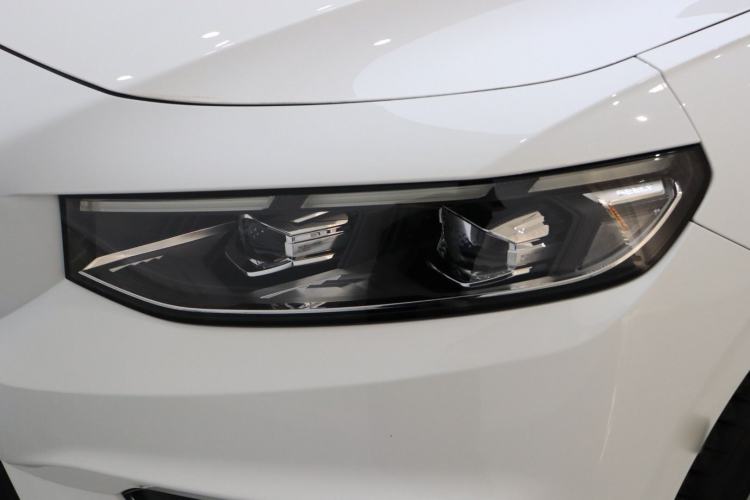 Used Geely Auto Preface 2023 2.0TD Prestige Version Left Front Headlight