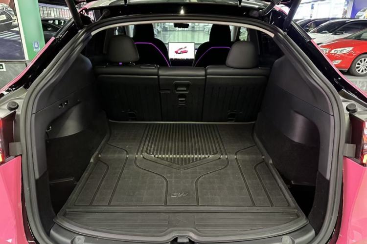 Used Tesla Model Y 2022 Rear-Wheel-Drive Version
