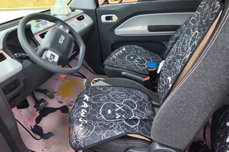 Used Chery QQ Ice Cream 2022 170km Sundae Phosphate Lithium-Ion Left Front Seat