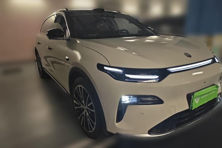 Used Leapmotor C11 2026 All-Electric 640 LiDAR Prestige Edition Front Right 45 Deg