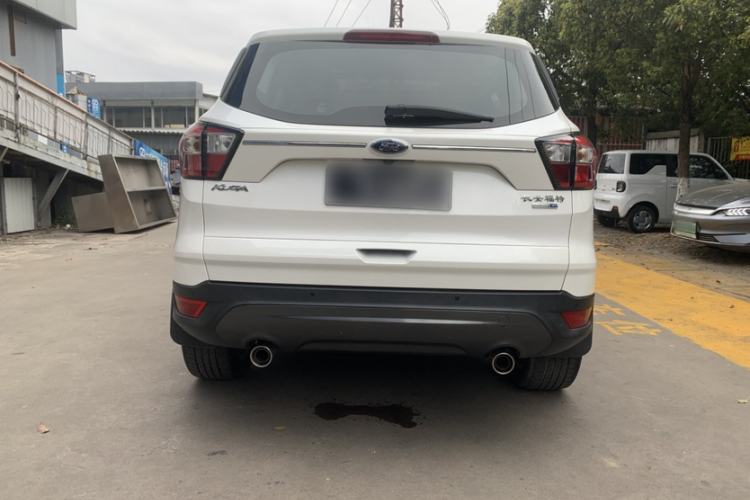 Used Ford Kuga 2019 EcoBoost 180 Two-Wheel-Drive Titanium Plus Model China VI Standard Exterior 3