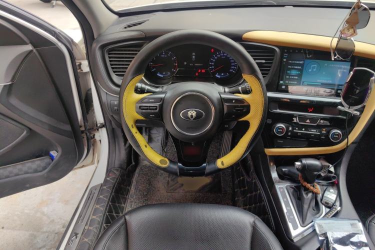 Used Kia K5 2015 2.0L Automatic LUX