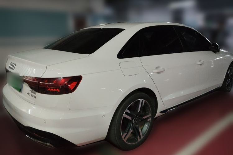 Used Audi A4L 2022 40 TFSI Luxury Dynamic Model
