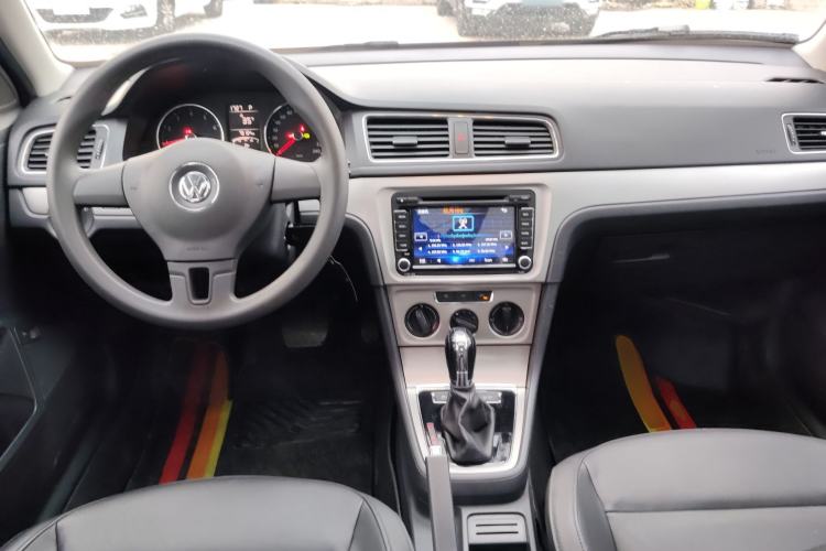 Used Volkswagen Lavida 2013 Restyled Classic 1.6L Automatic Comfort Edition
