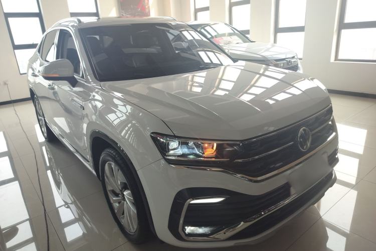 Used Volkswagen Tayron X 2020 330TSI Two-Wheel Drive Luxury Smart Connectivity Version
