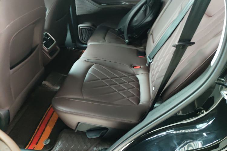 Used Chery Tiggo 8 PRO 2024 Champion Edition 390T Two-Wheel Drive Peak Version 5 Seats
