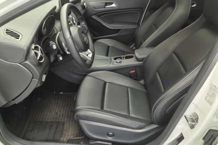 Used Mercedes-Benz GLA 2019 GLA 200 Fashion Model Exterior 7