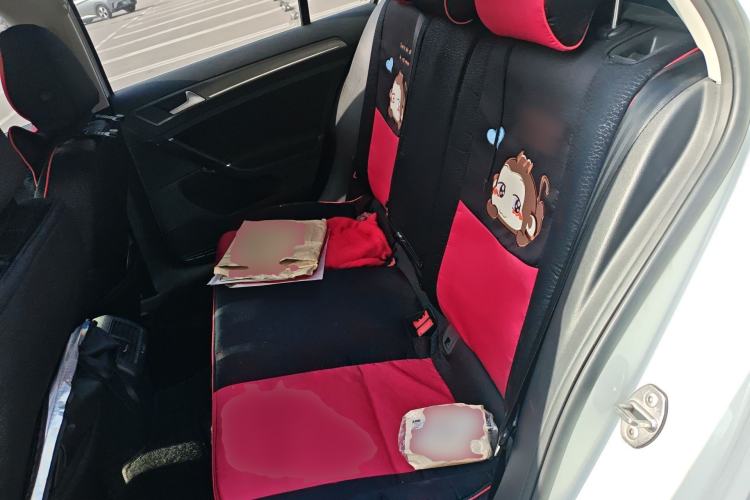 Used Volkswagen Golf 2015 1.6L Automatic Comfort Model Left Rear Seat