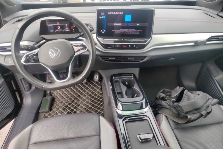 Used Volkswagen ID.4 CROZZ 2021 High-Performance PRIME Four-Wheel Drive Version
