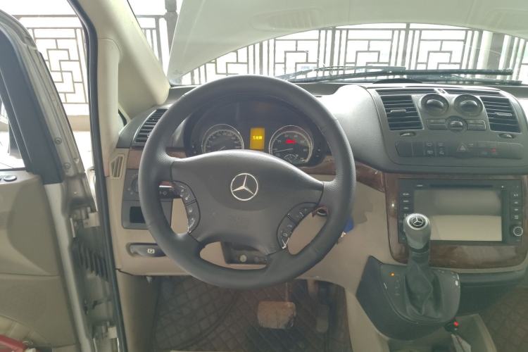 Used Mercedes-Benz Viano 2010 2.5L Luxury Edition Steering Wheel