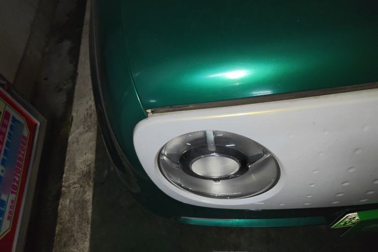 Used ORA Black Cat 2021 301 km Basic Version Right Front Headlight