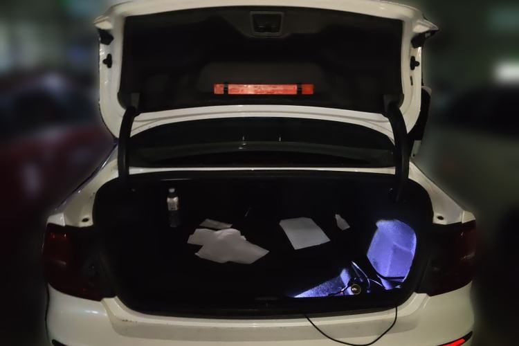 Used Volvo S60 2022 B4 Zhiyi Luxury Edition Trunk