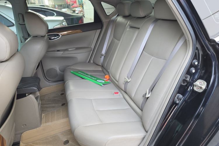 Used Nissan Sylphy 2012 1.6 XL Manual Luxury Edition
