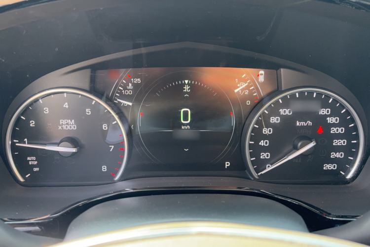 Used Cadillac XT5 2018 25T Luxury Model
