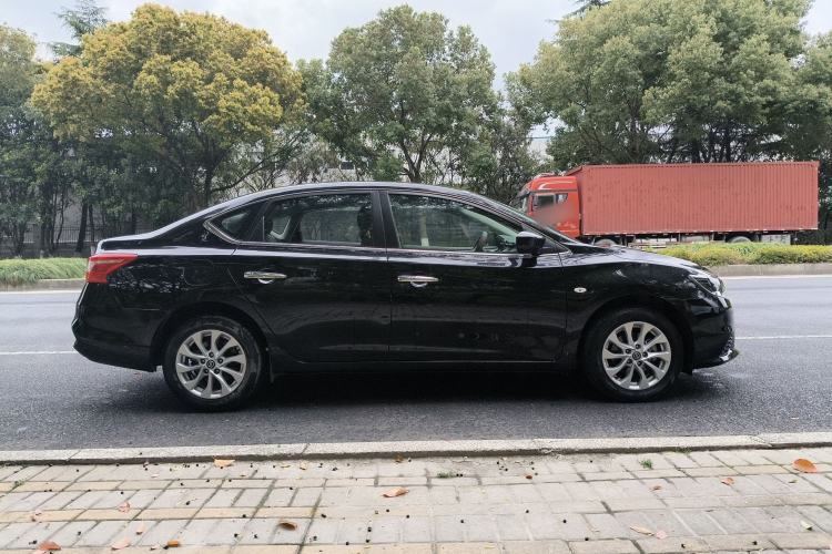 Used Nissan Sylphy 2022 Classic 1.6XE CVT Comfort Edition Exterior 3