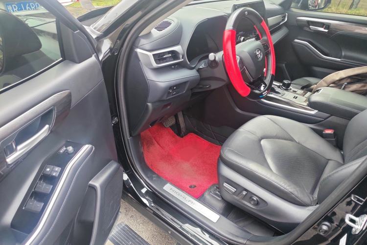 Used Toyota Highlander 2024 2.5L Smart Electric Hybrid Dual-Engine Four-Wheel Drive Prestige Version – 7 Seats Driver Seat