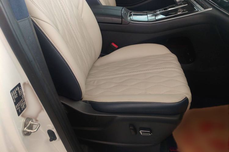 Used GAC Trumpchi M8 2021 Lingxiu Series 390T Deluxe Edition