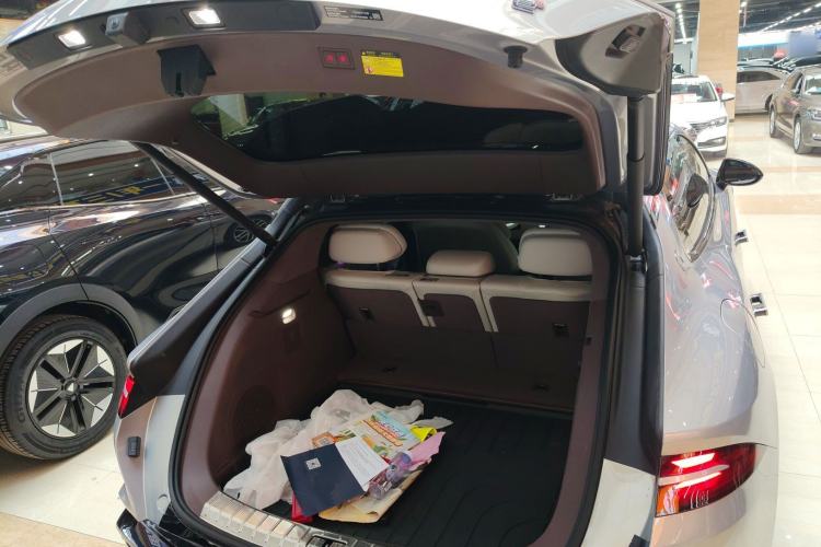 Used Denza Z9GT 2024 630 All-Wheel Drive Pro Version