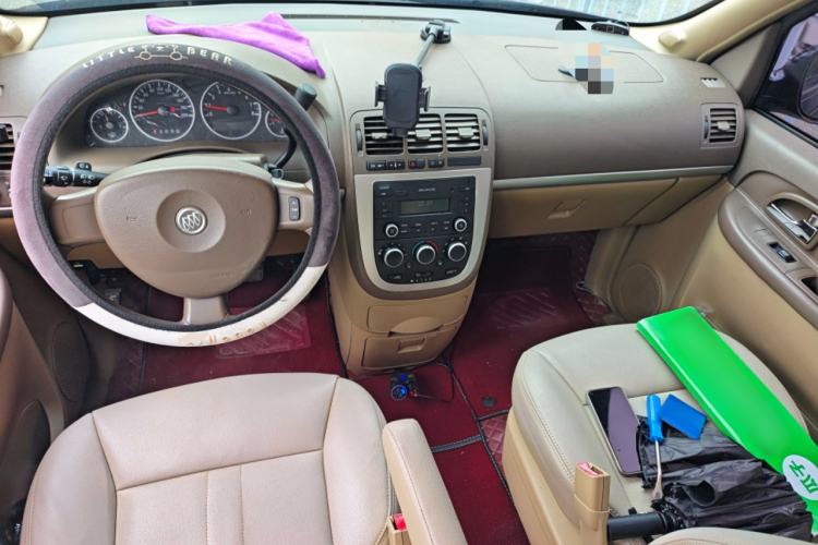 Used Buick GL8 2014 2.4L Comfort Edition
