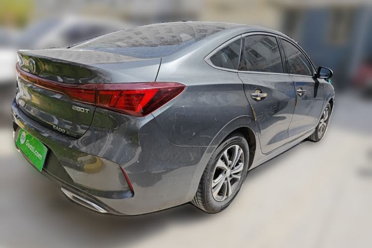 Used CHANGAN Eado 2023 Changan Edition PLUS Blue Whale NE 1.4T GDI DCT Prestige Version