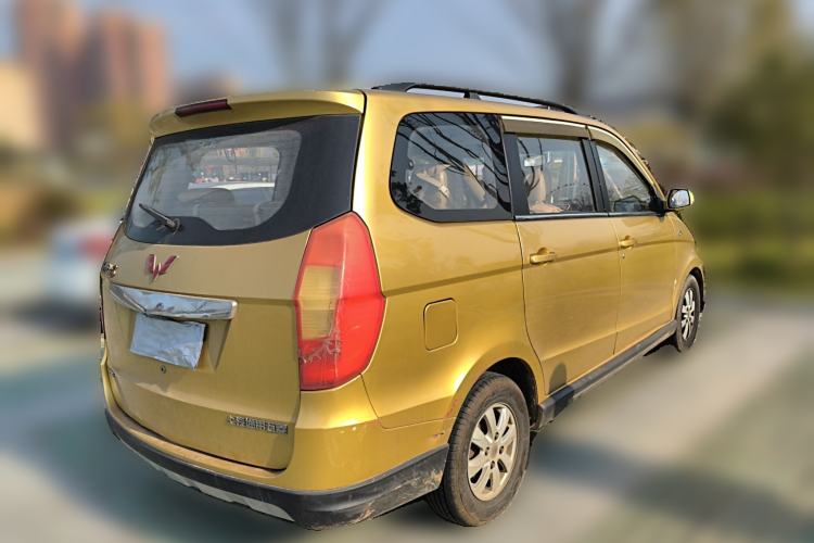 Used Wuling Hongguang 2013 1.5L S Comfort Model
