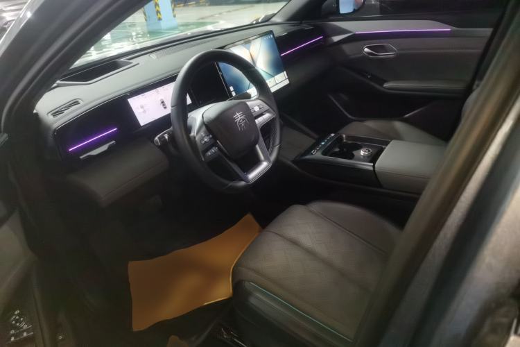 Used BYD Qin L 2025 EV 545KM Excellence Edition
