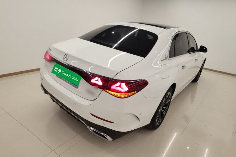 Used Mercedes-Benz E-Class 2024 Facelift E 300 L Fashion Sport Edition
