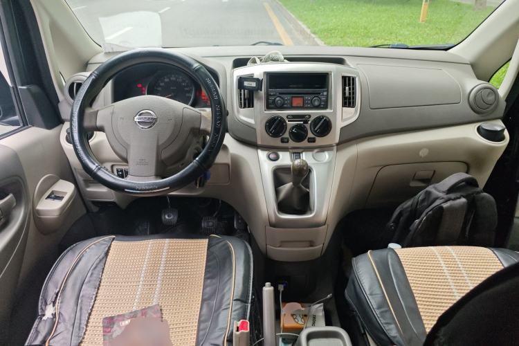 Used Nissan NV200 2016 Revised Version 1.6L Manual Luxury Edition
