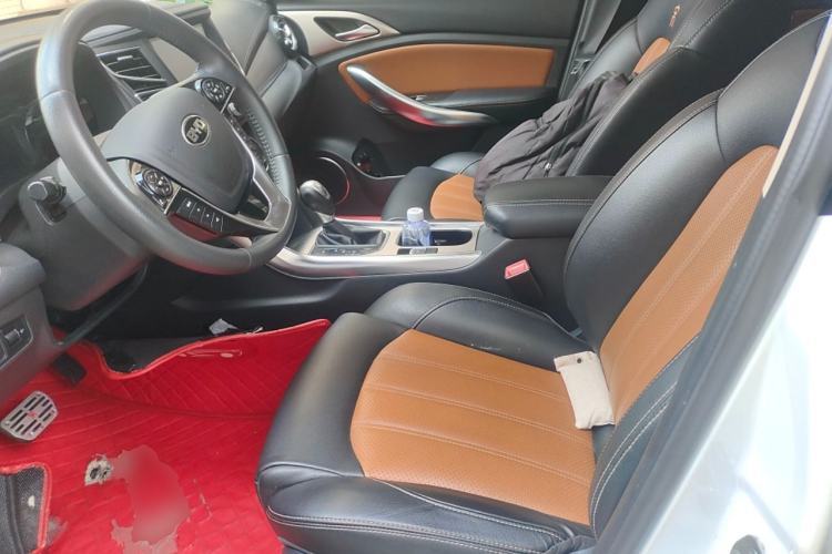 Used BYD Song 2016 2.0TID Automatic Prestige Edition
