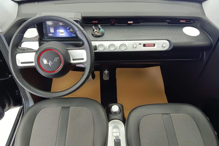 Used Wuling Hongguang MINIEV 2022 GAMEBOY 200km Gaming Edition with Lithium Iron Phosphate