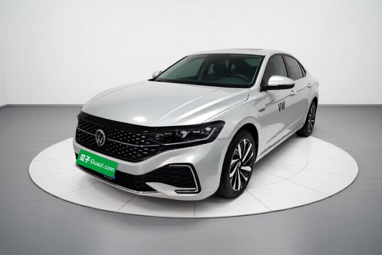 Used Volkswagen Passat 2023 330TSI Starry Elite Edition