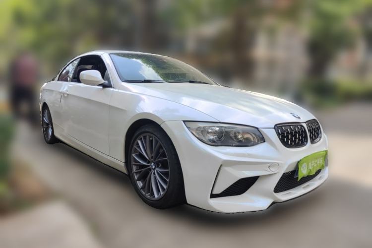 Used BMW 3 Series 2011 320i Convertible Coupe Front Right 45 Deg