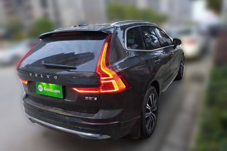 Used Volvo XC60 2022 B5 4x4 Smart Luxury Edition