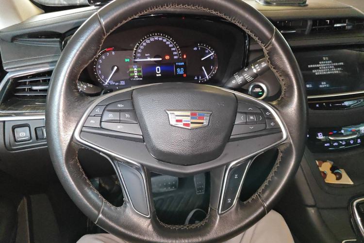 Used Cadillac XT5 2016 25T Luxury Model
