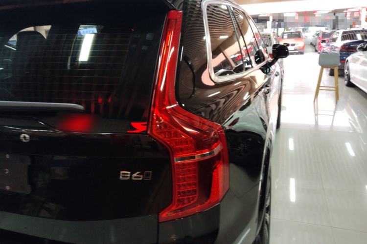 Used Volvo XC90 2021 B6 Luxury Smart Edition 7-Seater Exterior 2