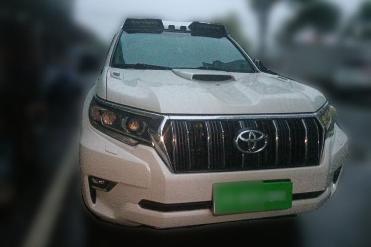 Used Toyota Prado 2018 3.5L Automatic TX-L with Rear-Mounted Spare Tire Front