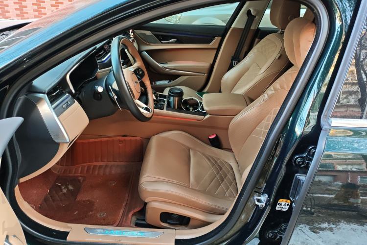 Used Jaguar XFL 2023 XFL 2.0T P250 Two-Wheel-Drive Luxury Deluxe Edition