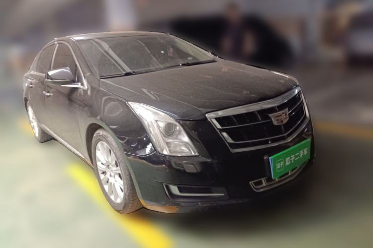 Used Cadillac XTS 2013 28T Comfort Model Front Right 45 Deg