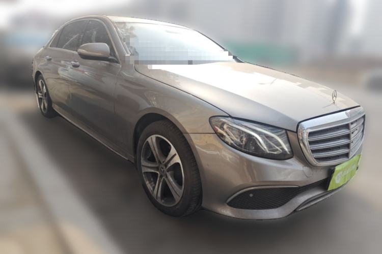 Used Mercedes-Benz E-Class 2016 E 200 L Front Right 45 Deg