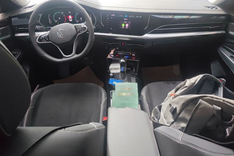 Used Volkswagen Passat 2024 380TSI Starry Dragon Edition Center Console