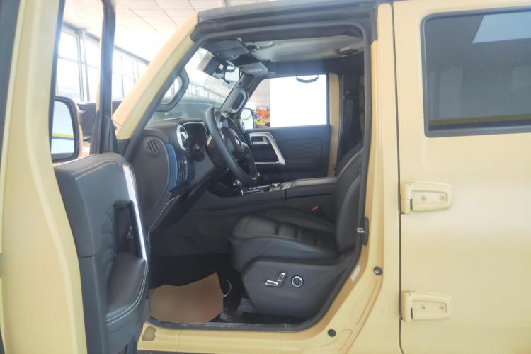 Used BAIC Off-Road BJ40 2019 2.3T Automatic Four-Wheel Drive Ring the Tower Champion Edition China VI Left Front Seat