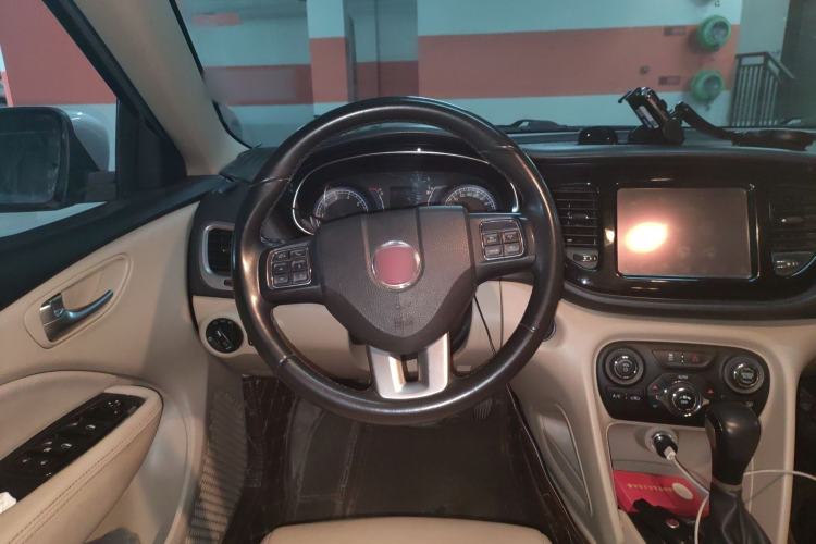 Used Fiat Viaggio 2012 1.4T Automatic Luxury Edition
