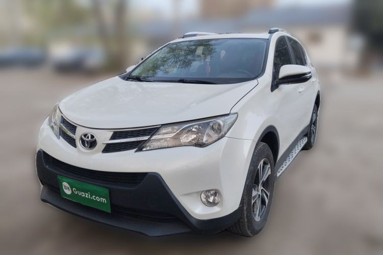 Used Toyota RAV4 2015 2.0L CVT Two-Wheel Drive Fashion Edition