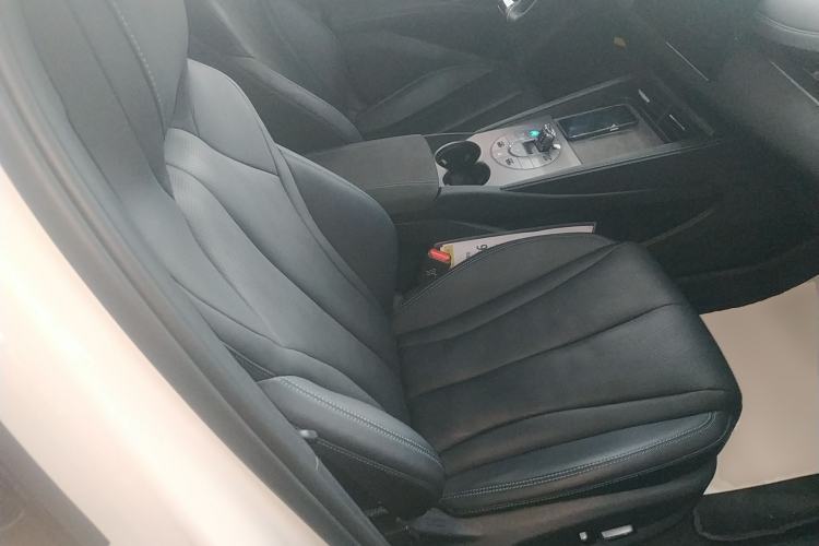 Used BYD Seal 06 New Energy 2025 DM-i Smart Drive 120KM Deluxe Model Right Front Seat