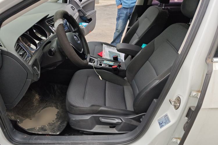 Used Volkswagen Golf 2019 1.6L Automatic Comfort Model China V Standard Left Front Seat