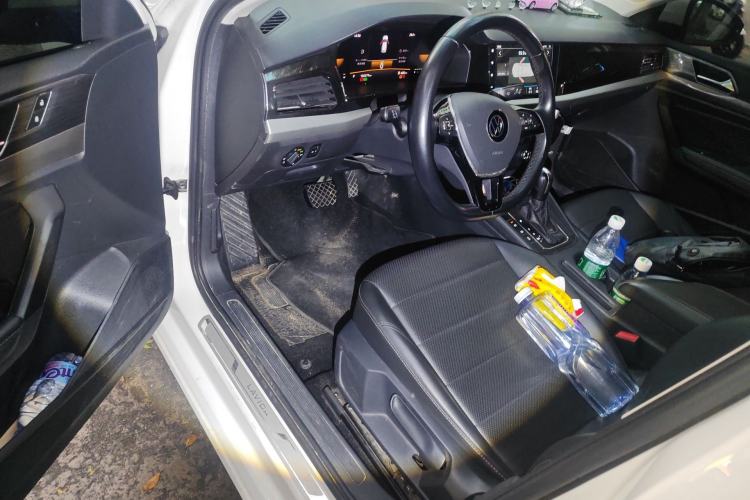 Used Volkswagen Lavida 2022 1.5L Automatic Comfort Edition
