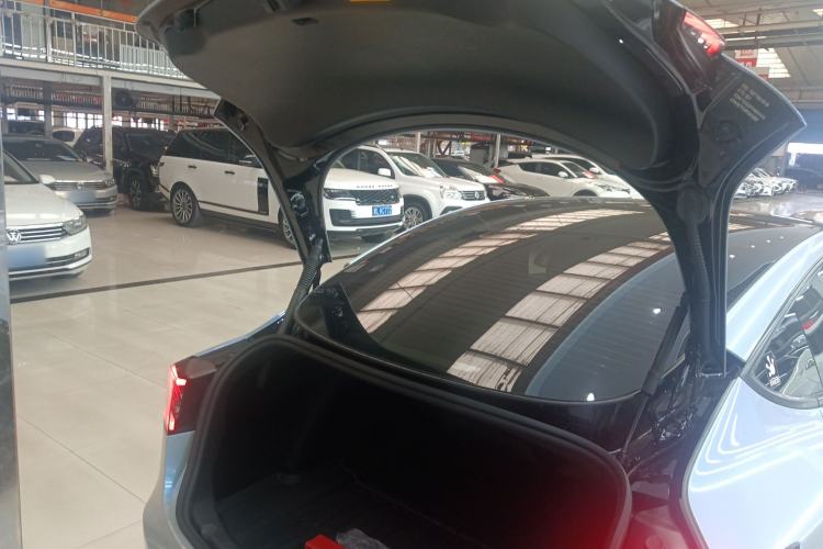 Used Tesla Model 3 2022 Rear-Wheel-Drive Version
