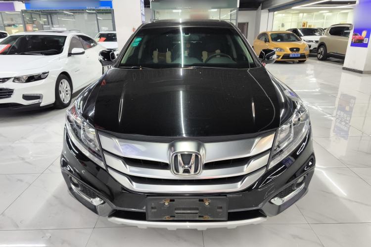 Used Honda Crosstour 2016 2.4L Luxury Edition Front