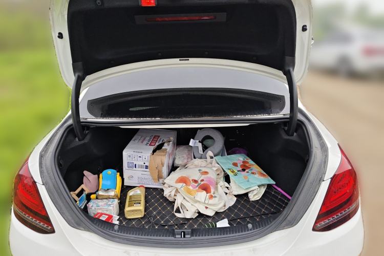 Used Mercedes-Benz C-Class 2019 C 180 L Fashion Edition Sport Version Trunk